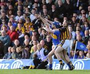 3 May 2009; John O'Brien, Tipperary, in action against Michael Kavanagh, Kilkenny. Allianz GAA NHL Division 1 Final, Kilkenny v Tipperary, Semple Stadium, Thurles, Co. Tipperary. Picture credit: Diarmuid Greene / SPORTSFILE