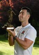 8 October 2015; Richie Towell, Dundalk FC, with his SSE Airtricity/SWAI Player of the Month Award for September 2015. Merrion Square, Dublin 2. Picture credit: Ray McManus / SPORTSFILE