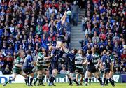 23 May 2009; Rocky Elsom, Leinster, wins possession in the lineout against Leicester Tigers. Heineken Cup Final, Leinster v Leicester Tigers, Murrayfield Stadium, Edinburgh, Scotland. Picture credit: Matt Browne / SPORTSFILE
