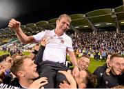 9 October 2015; Dundalk players and manager Stephen Kenny celebrate their team's victory SSE Airtricity League, Premier Division, Shamrock Rovers v Dundalk. Tallaght Stadium, Tallaght, Co. Dublin. Picture credit: Seb Daly / SPORTSFILE