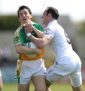 24 May 2009; John Reynolds, Offaly, in action against Dermot Earley, Kildare. Leinster GAA Football Senior Championship, First Round, Kildare v Offaly, O'Moore Park, Portlaoise, Co. Laois. Photo by Sportsfile