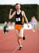 30 May 2009; Ruairi Finnegan, St. Eunan's, Letterkenny, on the way to winning the Junior Boys 1500m. Irish Schools Track and Field Championships, Tullamore Harriers, Tullamore, Co. Offaly. Photo by Sportsfile