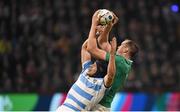 18 October 2015; Devin Toner, Ireland, takes possession in a lineout ahead of Guido Petti, Argentina. 2015 Rugby World Cup Quarter-Final, Ireland v Argentina. Millennium Stadium, Cardiff, Wales. Picture credit: Stephen McCarthy / SPORTSFILE