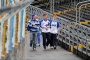 14 June 2009; Waterford fans arrive for the match. GAA Hurling Munster Senior Championship Semi-Final, Limerick v Waterford, Semple Stadium, Thurles, Co. Tipperary. Picture credit: Stephen McCarthy / SPORTSFILE