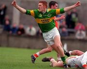 2 May 1998; Noel Kennelly of Kerry celebrates after scoring a goal during the GAA All-Ireland U-21 Football Semi-Final match between Kerry and Armagh at Parnell Park in Dublin. Photo by Brendan Moran/Sportsfile