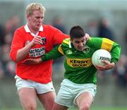 2 May 1998; Pa O'Sullivan of Kerry in action against Barry Duffy of Armagh during the GAA All-Ireland U-21 Football Semi-Final match between Kerry and Armagh at Parnell Park in Dublin. Photo by Brendan Moran/Sportsfile