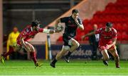 23 October 2015; Gerhard van den Heever, Munster, breaks through the Scarlets defence. Guinness PRO12, Round 5, Scarlets v Munster. Parc Y Scarlets, Llanelli, Wales. Picture credit: Chris Fairweather / SPORTSFILE