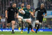 24 October 2015; Jesse Kriel, South Africa, breaks through the New Zealand defence. 2015 Rugby World Cup, Semi-Final, New Zealand v South Africa. Twickenham Stadium, Twickenham, London, England. Picture credit: Ramsey Cardy / SPORTSFILE