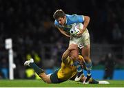 25 October 2015; Santiago Cordero, Argentina, is tackled by David Pocock, Australia. 2015 Rugby World Cup, Semi-Final, Argentina v Australia. Twickenham Stadium, Twickenham, London, England. Picture credit: Ramsey Cardy / SPORTSFILE