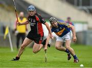 1 November 2015; Barry Kehoe, Oulart the Ballagh, in action against Aidan Corby, Clough Ballacolla. AIB Leinster GAA Hurling Senior Club Championship, Quarter-Final, Clough Ballacolla v Oulart the Ballagh. O'Moore Park, Portlaoise, Co. Laois. Picture credit: David Maher / SPORTSFILE