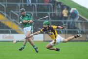 11 July 2009; Donal O'Grady, Limerick, in action against Diarmuid Lyng, Wexford. GAA Hurling All-Ireland Senior Championship, Phase 2, Wexford v Limerick, Wexford Park, Wexford. Picture credit: Matt Browne / SPORTSFILE