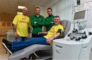 4 November 2015; Cork City players Karl Sheppard, centre left, and Billy Dennehy with Cork City supporters and platelet donors Mark Hayes, left, from Ballyphehane and Alan Cummins, right, from Bishopstown. Cork City players visit St. Finbarr’s Hospital Platelet Clinic, Cork, in support of platelet donation. St. Finbarr's Hospital, Douglas Rd, Cork. Picture credit: Matt Browne / SPORTSFILE