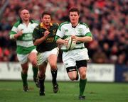 19 November 2000; Brian O'Driscoll of Ireland during the International rugby friendly match between Ireland and South Africa at Lansdowne Road in Dublin. Photo by Aoife Rice/Sportsfile