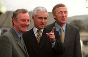 10 January 2000; Dr Jim McDaid, TD, Minister for Sport, Tourism and Recreation, centre, alongside, Toney Donegan, Bord Failte, left, and Nick Davis, AAI President, at the launch of the IAAF World Cross Country Championships which will be held at Leopardstown Racecourse in Dublin. Photo By Brendan Moran/Sportsfile