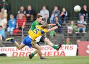 25 July 2009; Stephen Bray, Meath, in action against Cathal Cregg, Roscommon. GAA All-Ireland Senior Football Championship Qualifier, Round 3, Meath v Roscommon, Pa´irc Tailteann, Navan, Co. Meath. Picture credit: Pat Murphy / SPORTSFILE