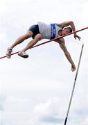 2 August 2009; Mark Bannon, West Waterford AC, on his way to finishing 7th during the Men's Pole Vault Final. Woodie's DIY / AAI National Senior Track & Field Championships. Morton Stadium, Santry, Dublin. Picture credit: Brendan Moran / SPORTSFILE