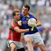 9 August 2009; Paddy O'Rourke, Meath, in action against Tom Parsons, Mayo. GAA Football All-Ireland Senior Championship Quarter-Final, Meath v Mayo, Croke Park, Dublin. Picture credit: David Maher / SPORTSFILE
