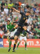 12 August 2009; Harry Kewell, 10, and Mile Jedinak, Australia, in action against Darron Gibson, Republic of Ireland. International Friendly, Republic of Ireland v Australia, Thomond Park, Limerick. Picture credit: Stephen McCarthy / SPORTSFILE