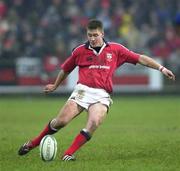 20 January 2001; Ronan O'Gara of Munster during the Heineken Cup Pool 4 Round 6 match between Munster and Castres at Musgrave Park in Cork. Photo by Brendan Moran/Sportsfile