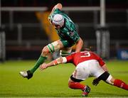28 November 2015; Ultan Dillane, Connacht, is tackled by BJ Botha, Munster. Guinness PRO12, Round 8, Munster v Connacht. Thomond Park, Limerick. Picture credit: Seb Daly / SPORTSFILE