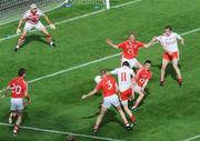 23 August 2009; Tyrone's Sean Cavanagh, 11,  fires in a shot, which went wide, in the closing minutes. GAA Football All-Ireland Senior Championship Semi-Final, Tyrone v Cork, Croke Park, Dublin. Picture credit: Ray McManus / SPORTSFILE