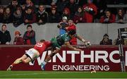 28 November 2015; Bundee Aki, Connacht, scores his side's second try despite the efforts of Andrew Conway, Munster. Guinness PRO12, Round 8, Munster v Connacht. Thomond Park, Limerick. Picture credit: Diarmuid Greene / SPORTSFILE