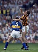 1 September 1991; Noel Sheehy, Tipperary, in action against Liam Fennelly, Kilkenny. All-Ireland Senior Hurling Final, Tipperary v Kilkenny, Croke Park. Picture Credit: Ray McManus / SPORTSFILE