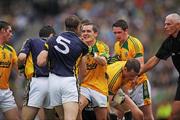 30 August 2009; Meath's Seamus Kenny tussles with Kerry's Tomas O Se during the match. GAA All-Ireland Senior Football Championship Semi-Final, Kerry v Meath, Croke Park, Dublin. Picture credit: Brian Lawless / SPORTSFILE