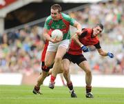 30 August 2009; Alex Corduff, Mayo, in action against Keith Quinn, Down. ESB GAA All-Ireland Minor Football Championship Semi-Final, Mayo v Down, Croke Park, Dublin. Picture credit: Pat Murphy / SPORTSFILE