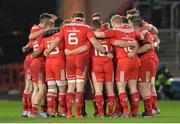 12 December 2015; Munster players form a huddle before the start of the second half. European Rugby Champions Cup, Pool 4, Round 3, Munster v Leicester Tigers. Thomond Park, Limerick. Picture credit: Matt Browne / SPORTSFILE