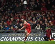 12 December 2015; Ian Keatley, Munster, kicks the conversion from Mike Sherry's try, which he ultimately missed. European Rugby Champions Cup, Pool 4, Round 3, Munster v Leicester Tigers. Thomond Park, Limerick. Picture credit: Diarmuid Greene / SPORTSFILE
