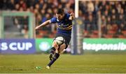 13 December 2015; Jonathan Sexton, Leinster, kicks a penalty. European Rugby Champions Cup,  Pool 5, Round 3, RC Toulon v Leinster. Stade Felix Mayol, Toulon, France. Picture credit: Stephen McCarthy / SPORTSFILE