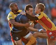 12 September 2009; Dave Kearney, Leinster, in action against Aled Brew, left, and Martyn Thomas, Newport Gwent Dragons. Celtic League, Leinster v Newport Gwent Dragons, RDS, Ballsbridge, Dublin. Picture credit: Brendan Moran / SPORTSFILE