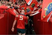 23 May 2015; Munster's Paul O'Connell is applauded off the field by the Thomond Park crowd after playing his last home game for the club. Guinness PRO12 Play-Off, Munster v Ospreys. Thomond Park, Limerick.  Picture credit: Brendan Moran / SPORTSFILE