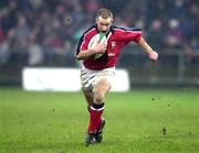 20 January 2001; Peter Stringer of Munster during the Heineken Cup Pool 4 Round 6 match between Munster and Castres at Musgrave Park in Cork Photo by Brendan Moran/Sportsfile
