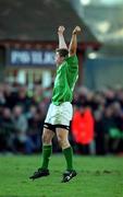 17 February 2001; Brian O'Driscoll of Ireland celebrates at the final whistle of the Lloyds TSB Six Nations Rugby Championship match between Ireland and France at Lansdowne Road in Dublin. Photo by Matt Browne/Sportsfile