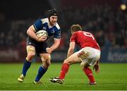 27 December 2015; Sean O'Brien, Leinster, in action against Tomás O'Leary, Munster. Guinness PRO12, Round 10, Munster v Leinster. Thomond Park, Limerick. Picture credit: Stephen McCarthy / SPORTSFILE