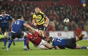 27 December 2015; Keith Earls, Munster, is tackled by Luke Fitzgerald, right, and Zane Kirchner, Leinster. Guinness PRO12, Round 10, Munster v Leinster. Thomond Park, Limerick. Picture credit: Diarmuid Greene / SPORTSFILE