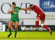 10 January 2016; Dave Heffernan, Connacht, evades the tackle of Masselino Paulino, Scarlets. Guinness PRO12, Round 12, Scarlets v Connacht, Parc Y Scarlets, Llanelli, Wales. Picture credit: Chris Fairweather / SPORTSFILE
