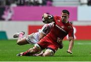 9 January 2016; CJ Stander, Munster, is tackled by Sergio Parisse, Stade Français Paris. European Rugby Champions Cup, Pool 4, Round 2 Refixture, Stade Francais Paris v Munster, Stade Jean Bouin, Paris, France. Picture credit: Ramsey Cardy / SPORTSFILE