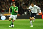 10 October 2009; Kevin Doyle, Republic of Ireland, in action against Giorgio Chiellini, Italy. 2010 FIFA World Cup Qualifier, Republic of Ireland v Italy, Croke Park, Dublin. Photo by Sportsfile