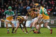 17 January 2016; Lester Ryan, Kilkenny, gathers the loose ball, supported by Brian Kennedy, Kilkenny. Bord na Mona Walsh Cup Group 1, Offaly v Kilkenny. St Brendan's Park, Birr, Co. Offaly. Picture credit: Piaras Ó Mídheach / SPORTSFILE