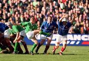 17 February 2001; Ireland's Peter Stringer kicks forward during the Lloyds TSB Six Nations Rugby Championship match between Ireland and France at Lansdowne Road in Dublin. Photo by Matt Browne/Sportsfile