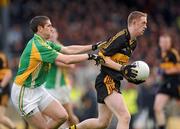 1 November 2009; Colm Cooper, Dr. Crokes, in action against Killian Young, South Kerry. Kerry Senior Football County Championship Final, Dr. Crokes v South Kerry. Fitzgerald Stadium, Killarney, Co. Kerry. Picture credit: Stephen McCarthy / SPORTSFILE