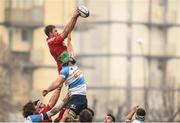 24 January 2016; Dave Foley, Munster, wins possession in a lineout ahead of Marco Fuser, Benetton Treviso. European Rugby Champions Cup, Pool 4, Round 6, Benetton Treviso v Munster. Stadio Comunale di Monigo, Treviso, Italy. Picture credit: Diarmuid Greene / SPORTSFILE