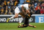 23 January 2016; Ben Te'o, Leinster, is tackled by Charles Piutau, Wasps. European Rugby Champions Cup, Pool 5, Round 6, Wasps v Leinster. Ricoh Arena, Coventry, England. Picture credit: Stephen McCarthy / SPORTSFILE
