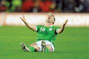 14 November 2009; Robbie Keane, Republic of Ireland, shows his disappointment during the game. FIFA 2010 World Cup Qualifying Play-off 1st Leg, Republic of Ireland v France, Croke Park, Dublin. Picture credit: Stephen McCarthy / SPORTSFILE
