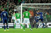 14 November 2009; Robbie Keane, Republic of Ireland, attempts a bicycle kick. FIFA 2010 World Cup Qualifying Play-off 1st Leg, Republic of Ireland v France, Croke Park, Dublin. Photo by Sportsfile