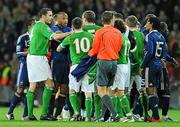 14 November 2009; A row breaks out between the players at the end of the game. FIFA 2010 World Cup Qualifying Play-off 1st Leg, Republic of Ireland v France, Croke Park, Dublin. Photo by Sportsfile