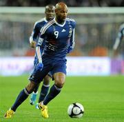 14 November 2009; Nicolas Anelka, France, in action against Damien Duff, Republic of Ireland. FIFA 2010 World Cup Qualifying Play-off 1st Leg, Republic of Ireland v France, Croke Park, Dublin. Picture credit: Matt Browne / SPORTSFILE